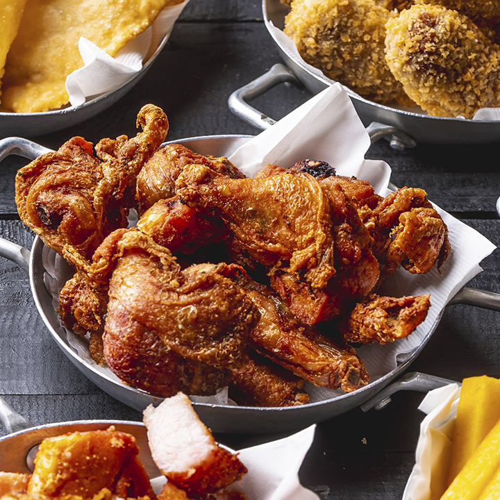 Frango à Passarinho